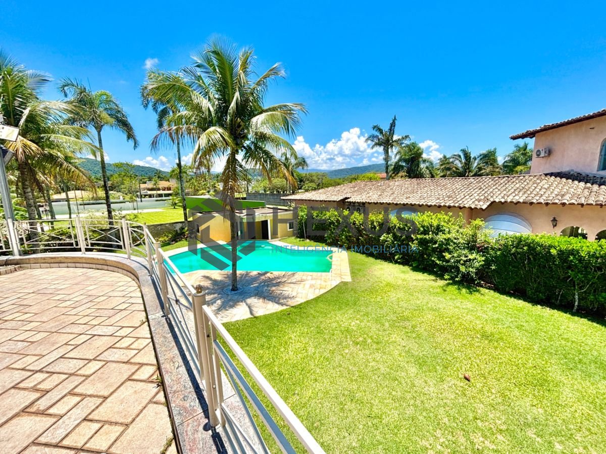 Foto 26 de Casa reformada com piscina e área gourmet no Jardim Acapulco, Guarujá
