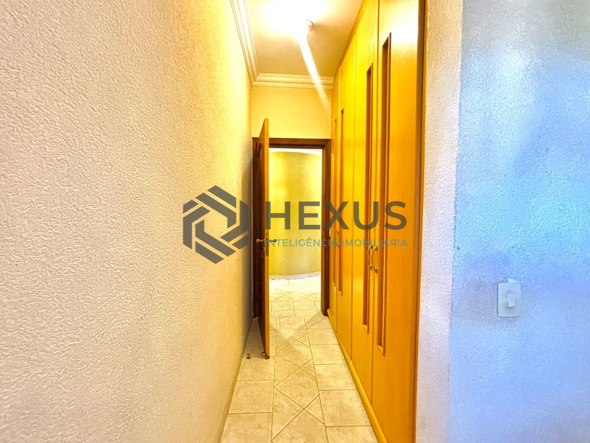 Foto 21 de Casa reformada com piscina e área gourmet no Jardim Acapulco, Guarujá