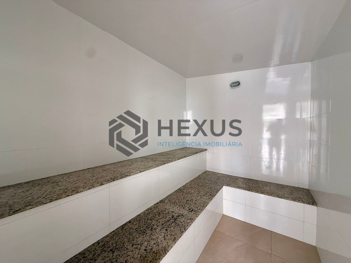 Foto 34 de Apartamento reformado com varanda gourmet vista mar e lazer a 250m da praia na Enseada, Guarujá