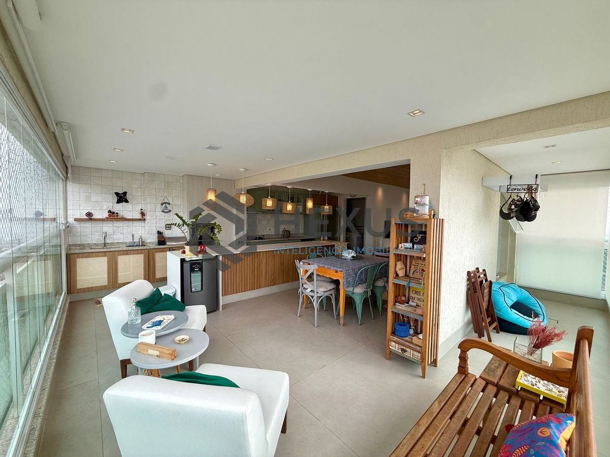 Foto 8 de Apartamento reformado com varanda gourmet vista mar e lazer a 250m da praia na Enseada, Guarujá