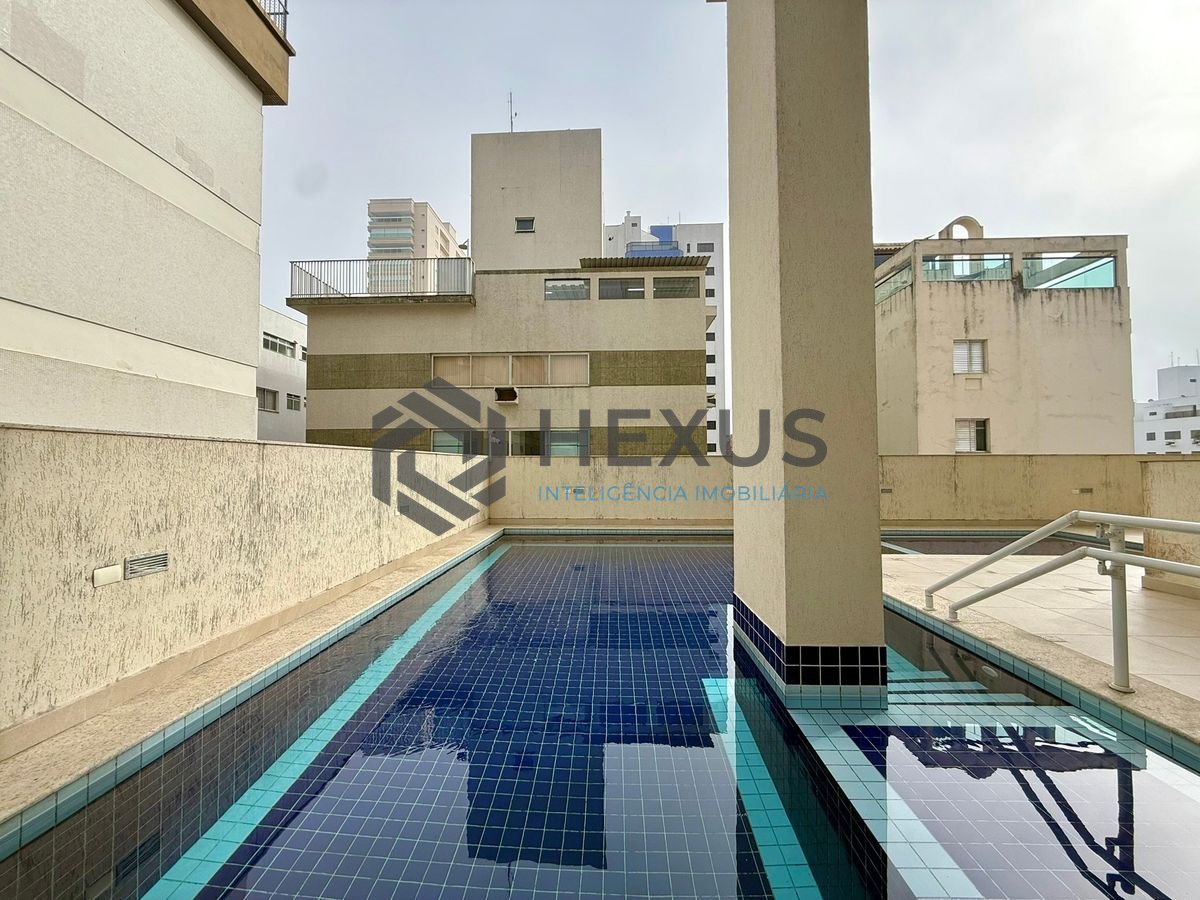 Foto 30 de Apartamento reformado com varanda gourmet vista mar e lazer a 250m da praia na Enseada, Guarujá