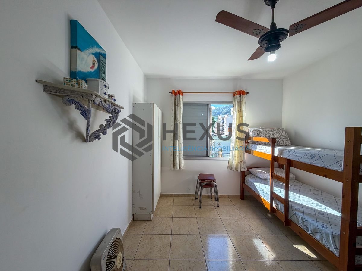 Foto 7 de Apartamento a 500m da praia na região da Vila Júlia na Enseada, Guarujá
