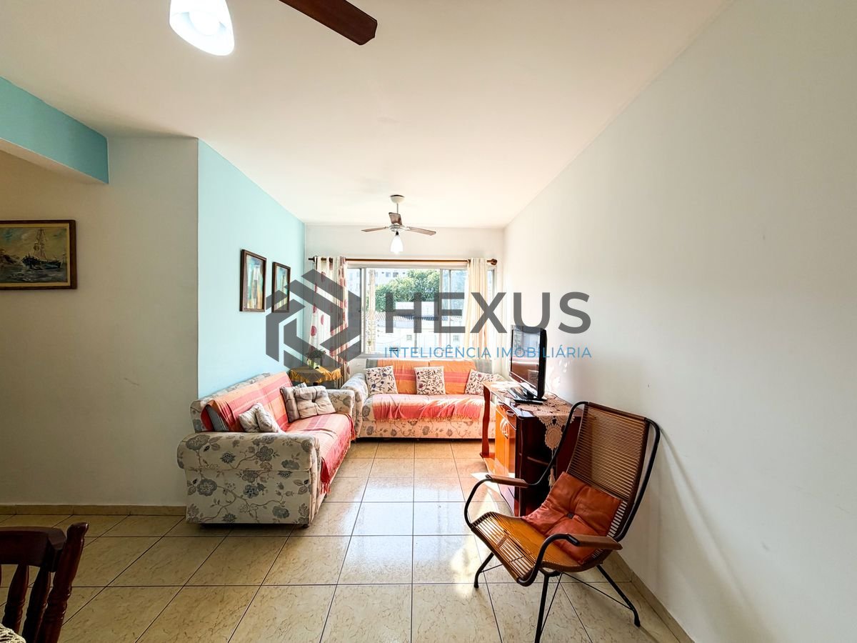 Foto 2 de Apartamento a 500m da praia na região da Vila Júlia na Enseada, Guarujá