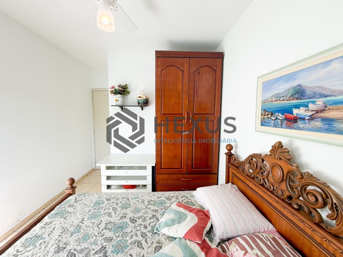 Foto 5 de Apartamento a 500m da praia na região da Vila Júlia na Enseada, Guarujá