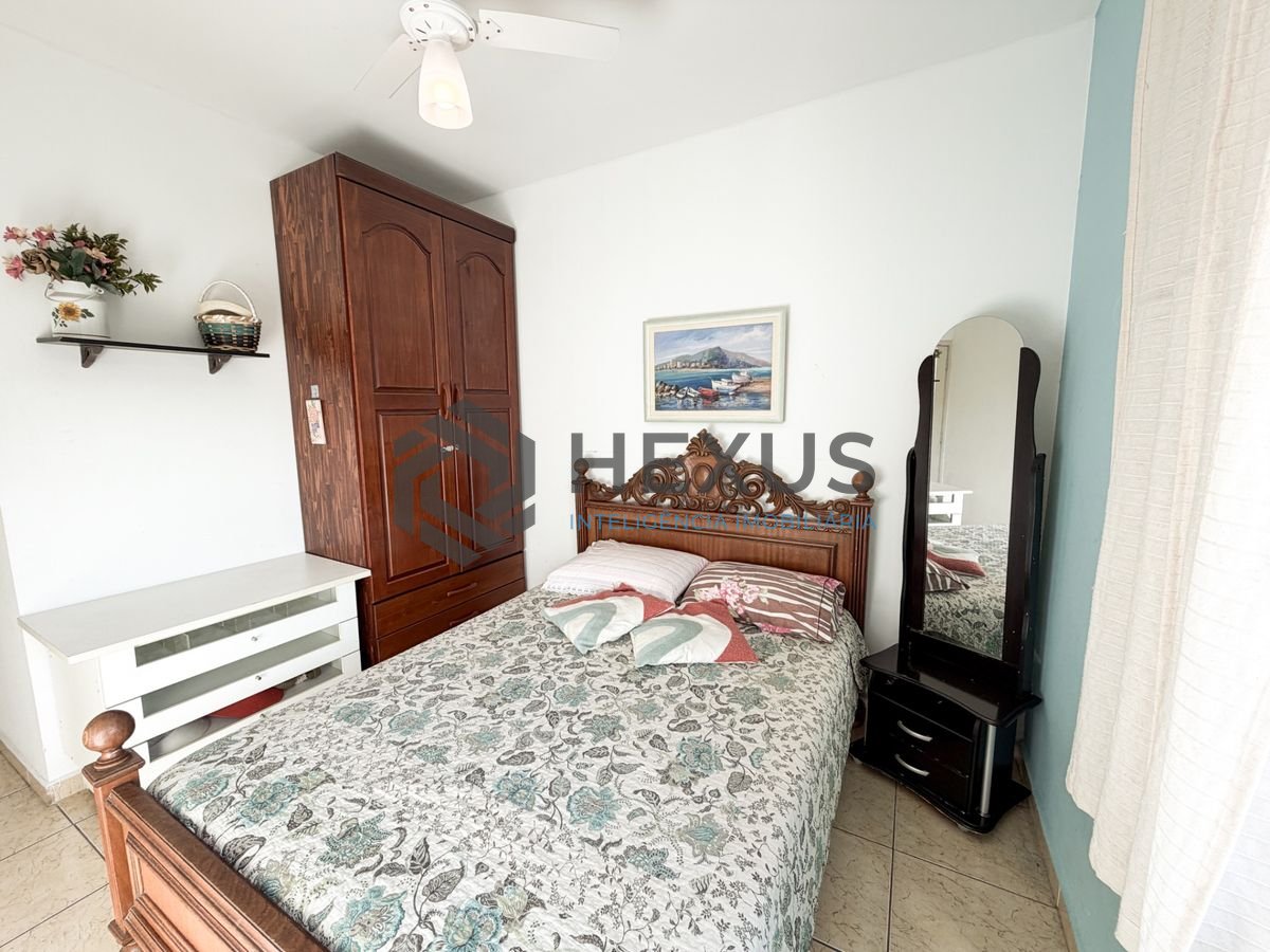 Foto 4 de Apartamento a 500m da praia na região da Vila Júlia na Enseada, Guarujá
