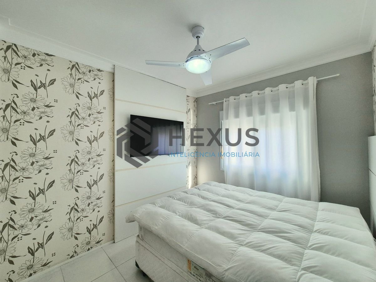 Foto 16 de Apartamento reformado com varanda gourmet vista mar e lazer na beira mar nas Pitangueiras, Guarujá