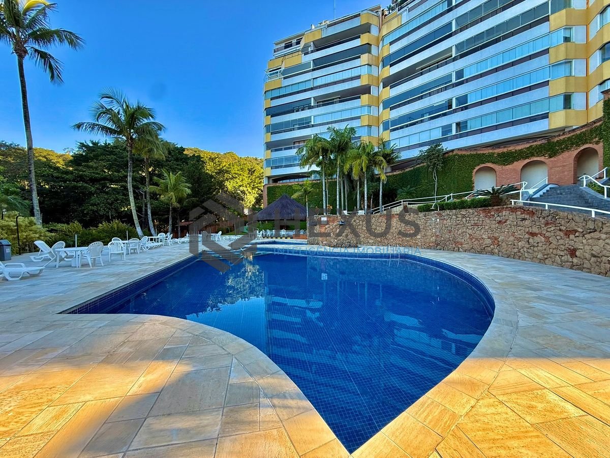 Foto 42 de Cobertura Duplex reformada com varanda vista mar e lazer na beira mar da praia no  Morro Sorocotuba na Enseada, Guarujá