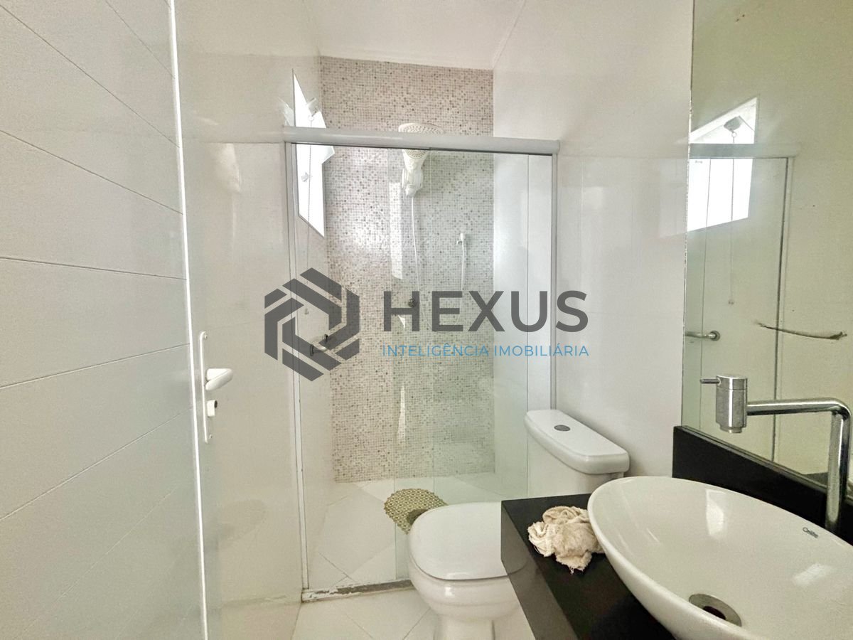 Foto 37 de Casa reformada com piscina e área gourmet no Jardim Acapulco, Guarujá