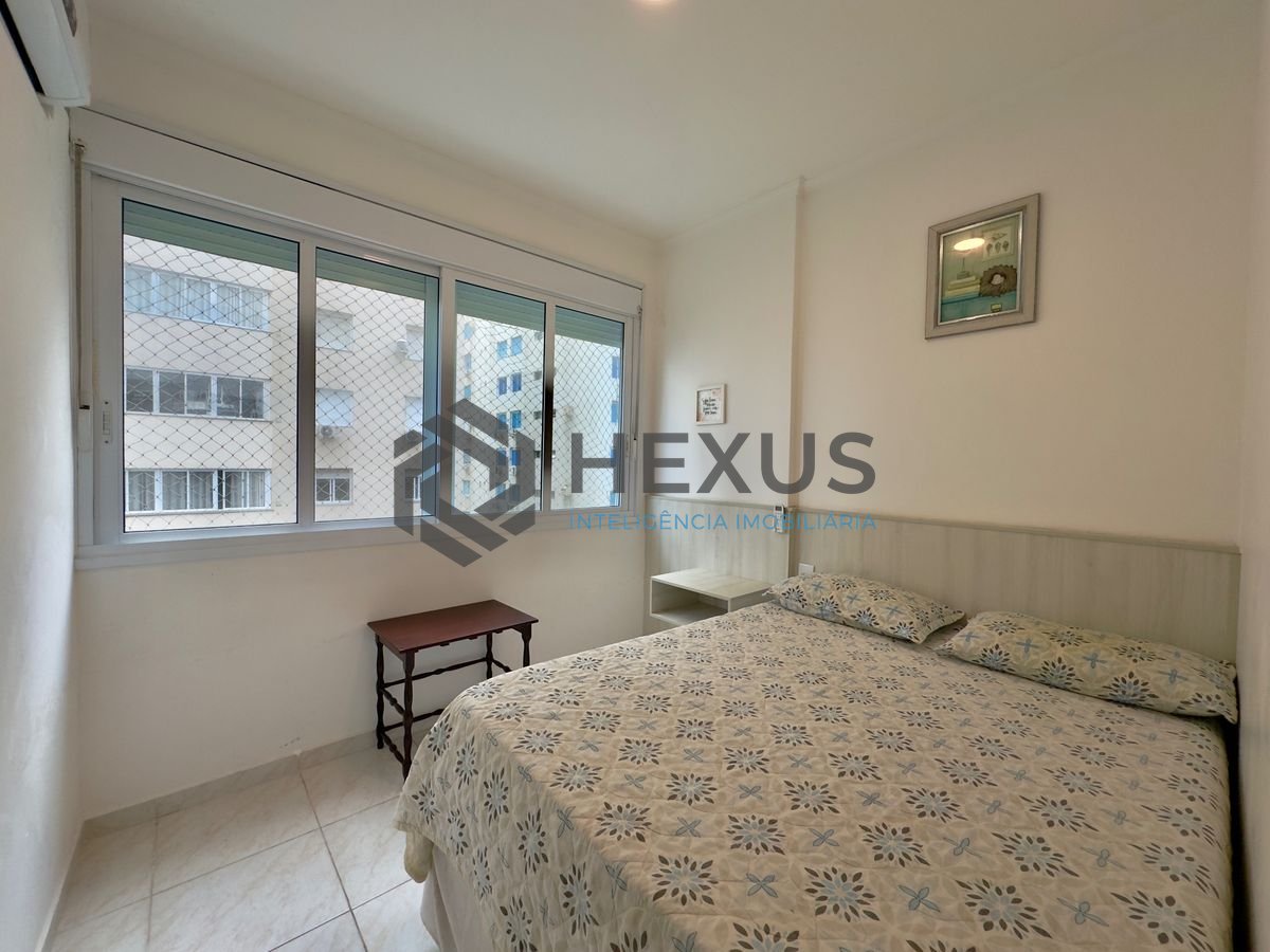 Foto 13 de Apartamento reformado com vista mar na beira mar nas Pitangueiras, Guarujá