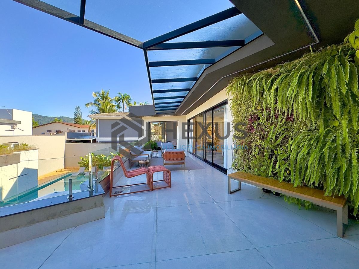 Foto 41 de Casa de alto padrão com piscina e área gourmet no Jardim Acapulco, Guarujá