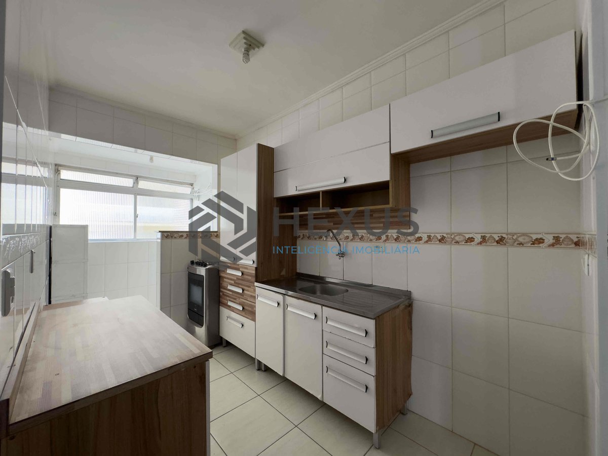 Foto 15 de Apartamento a duas quadras da Praia das Pitangueiras, Guarujá-SP