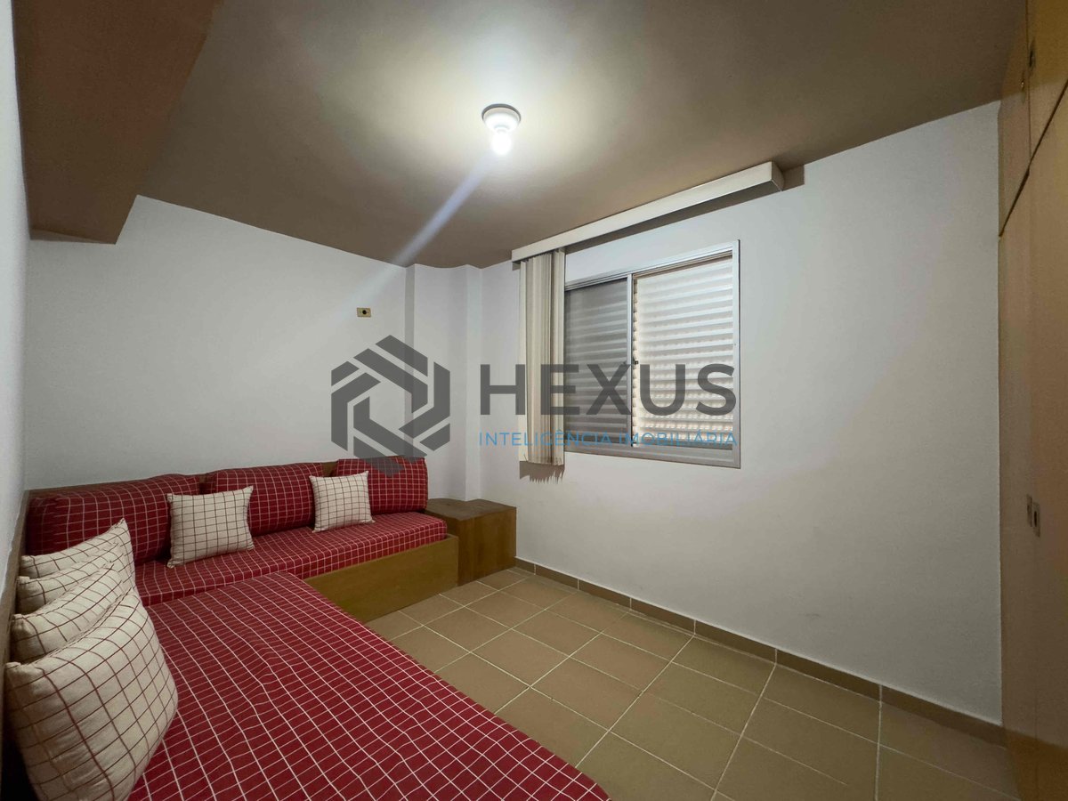 Foto 14 de Apartemento na quadra-mar da Praia das Pitangueiras à venda, Guarujá-SP.