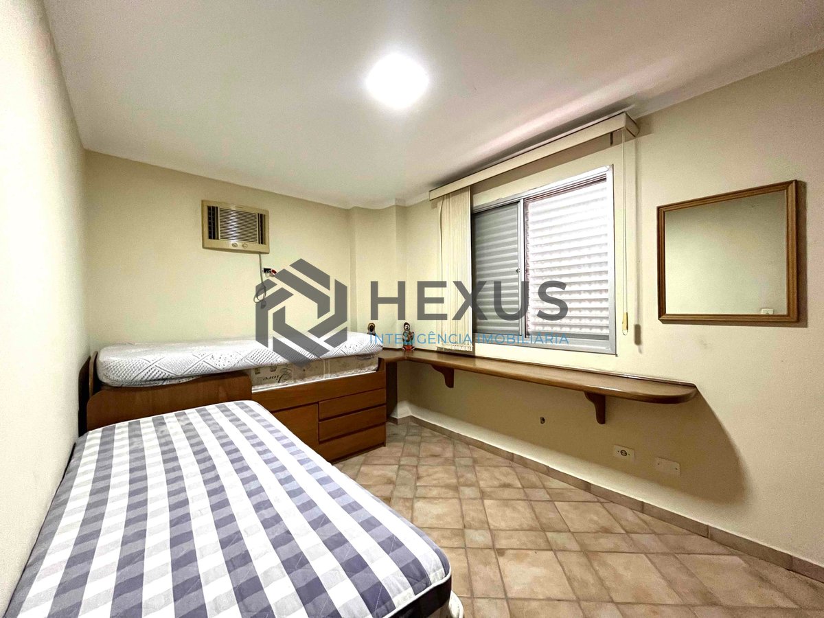 Foto 17 de Apartamento na quadra-mar da Praia das Pitangueiras, Guarujá-SP.