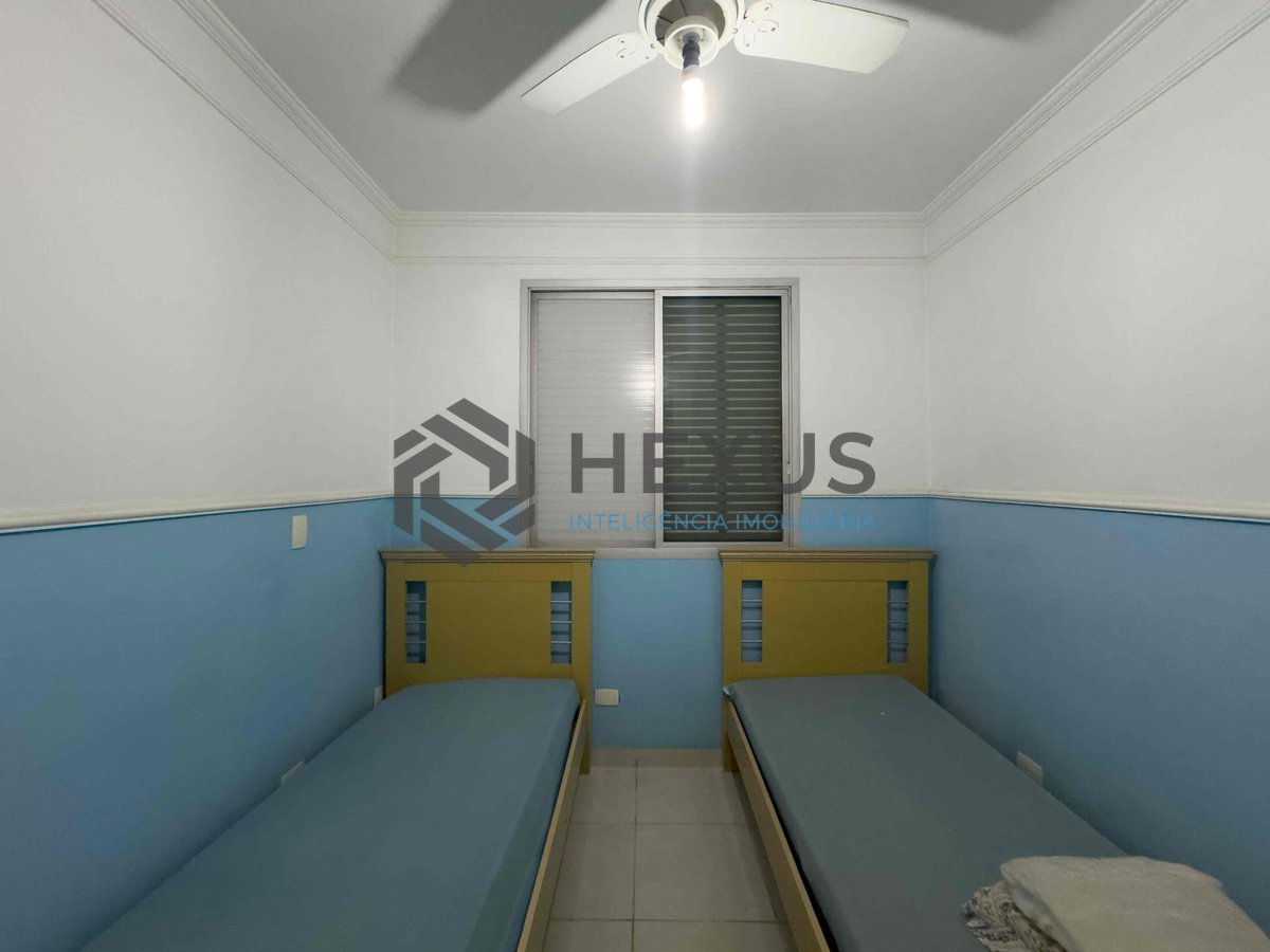 Foto 15 de Apartamento com varanda a 1 quadra do mar na Praia das Pitangueiras à venda, Guarujá-SP