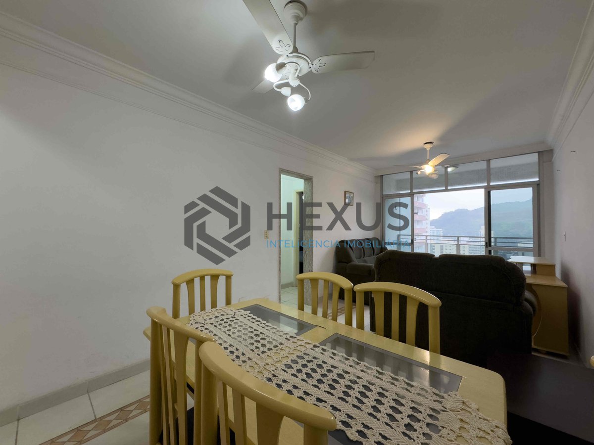 Foto 6 de Apartamento com varanda a 1 quadra do mar na Praia das Pitangueiras à venda, Guarujá-SP