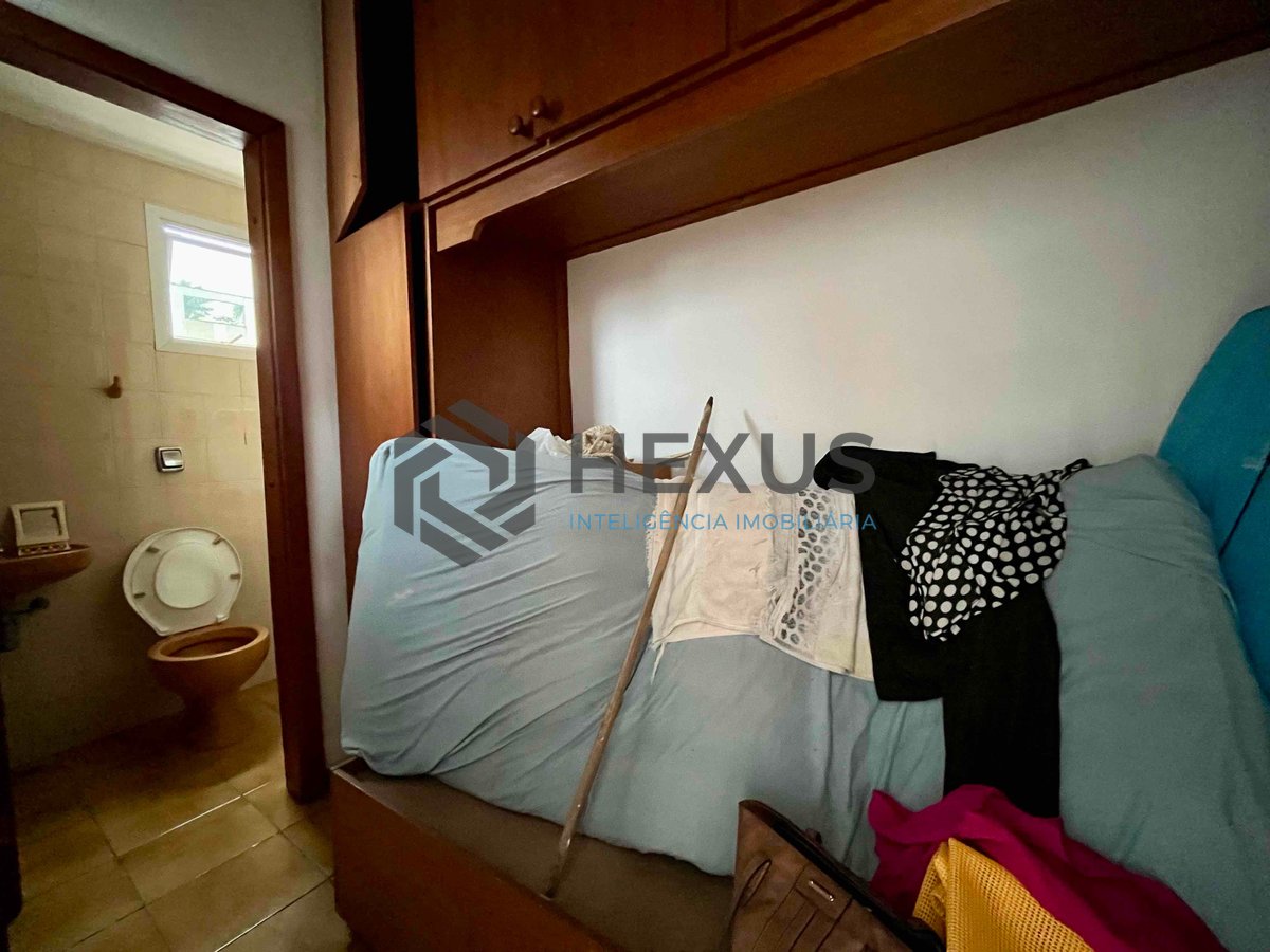 Foto 27 de Apartamento com varanda e vista mar a uma quadra da Praia das Pitangueiras de 3 quartos (1 suíte), 1 vaga, Guarujá-SP.