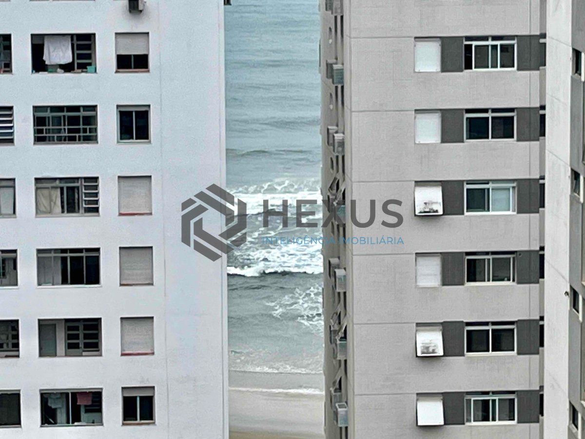 Foto 5 de Apartamento com varanda e vista mar a uma quadra da Praia das Pitangueiras de 3 quartos (1 suíte), 1 vaga, Guarujá-SP.