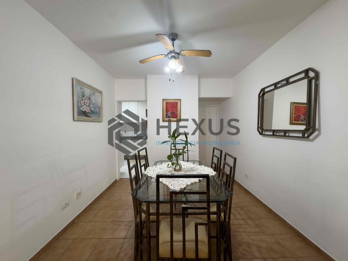 Foto 6 de Apartamento com varanda e lazer na beira mar da Praia das Pitangueiras, Guaruja