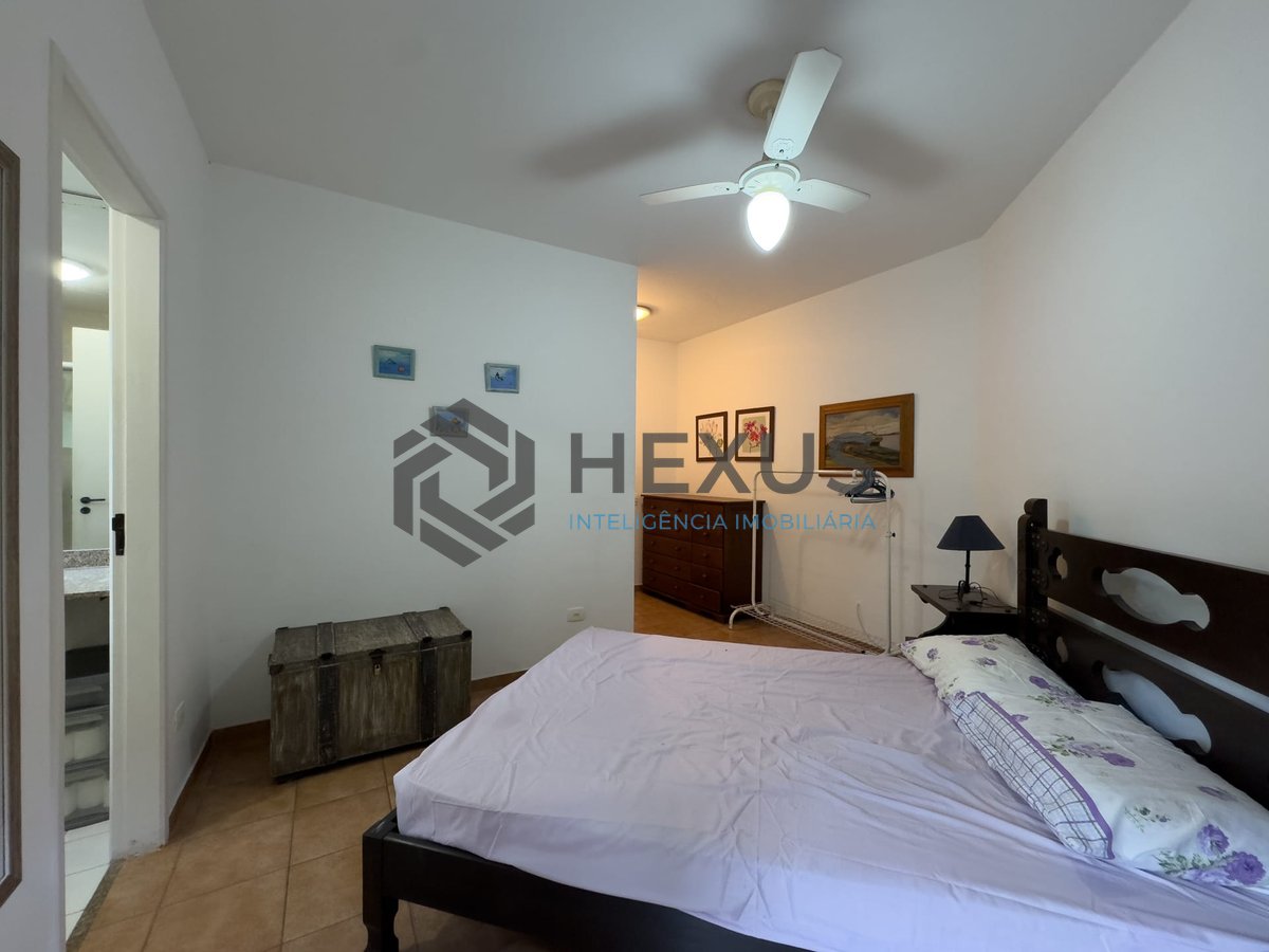 Foto 12 de Apartamento com varanda e lazer na quadra mar da Praia das Pitangueiras, Guaruja - Hexus