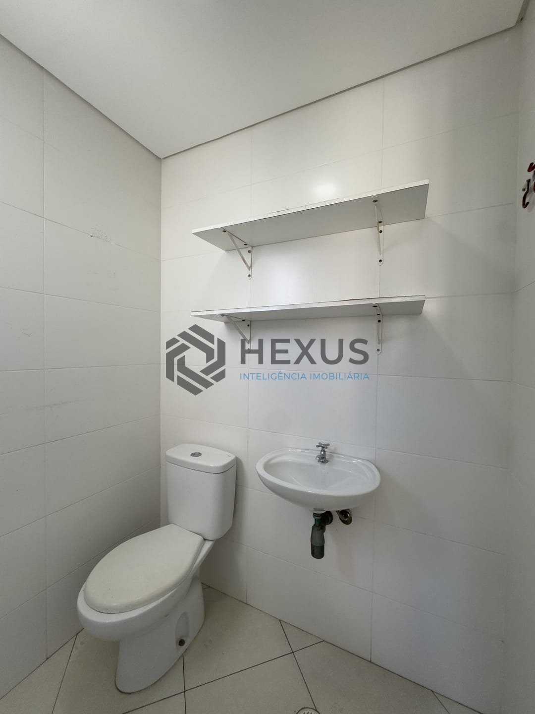 Foto 27 de Apartamento com varanda gourmet e lazer a duas quadras da Praia das Pitangueiras, Guaruja
