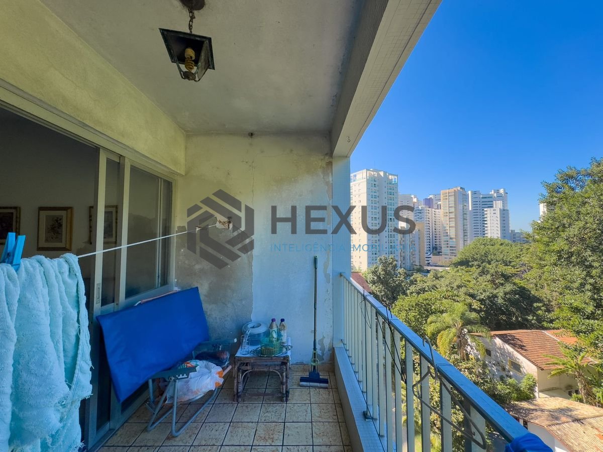 Foto 6 de Apartamento com varanda na Praia do Tombo de 1 quarto com 1 vaga, Guarujá-SP.