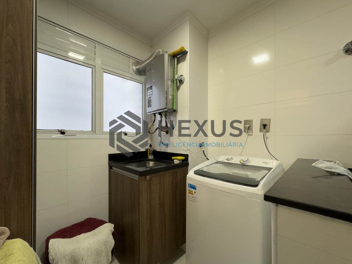 Foto 32 de Apartamento reformado frente mar com varanda gourmet e lazer na Praia das Asturias, Guaruja