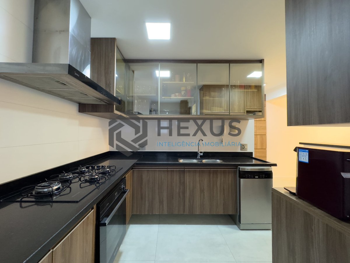 Foto 33 de Apartamento reformado frente mar com varanda gourmet e lazer na Praia das Asturias, Guaruja