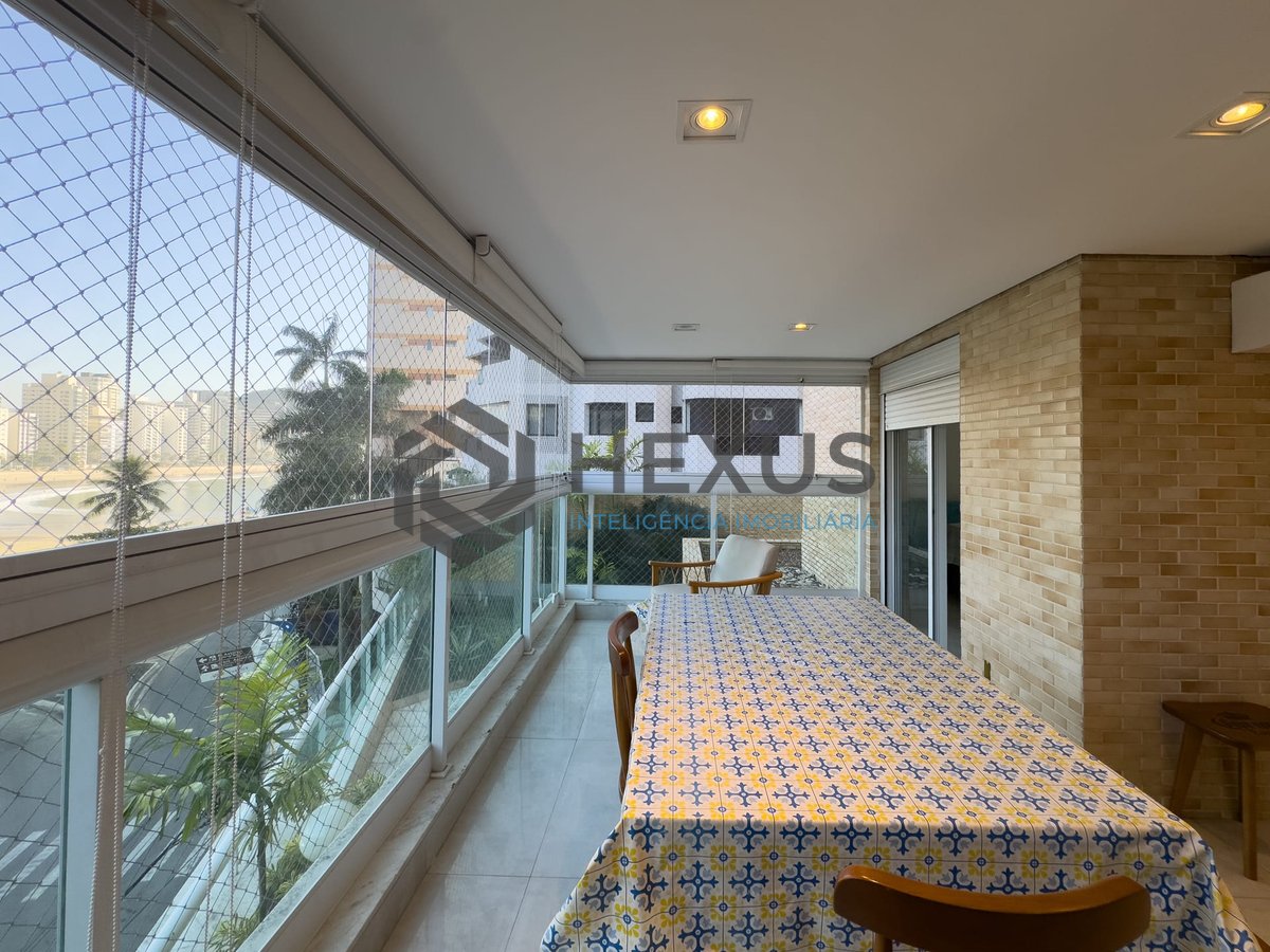 Foto 8 de Apartamento reformado frente mar com varanda gourmet e lazer na Praia das Asturias, Guaruja