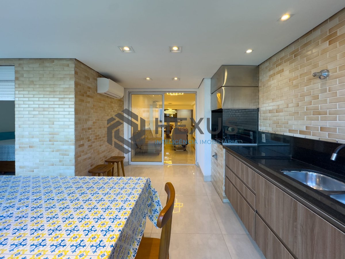 Foto 9 de Apartamento reformado frente mar com varanda gourmet e lazer na Praia das Asturias, Guaruja