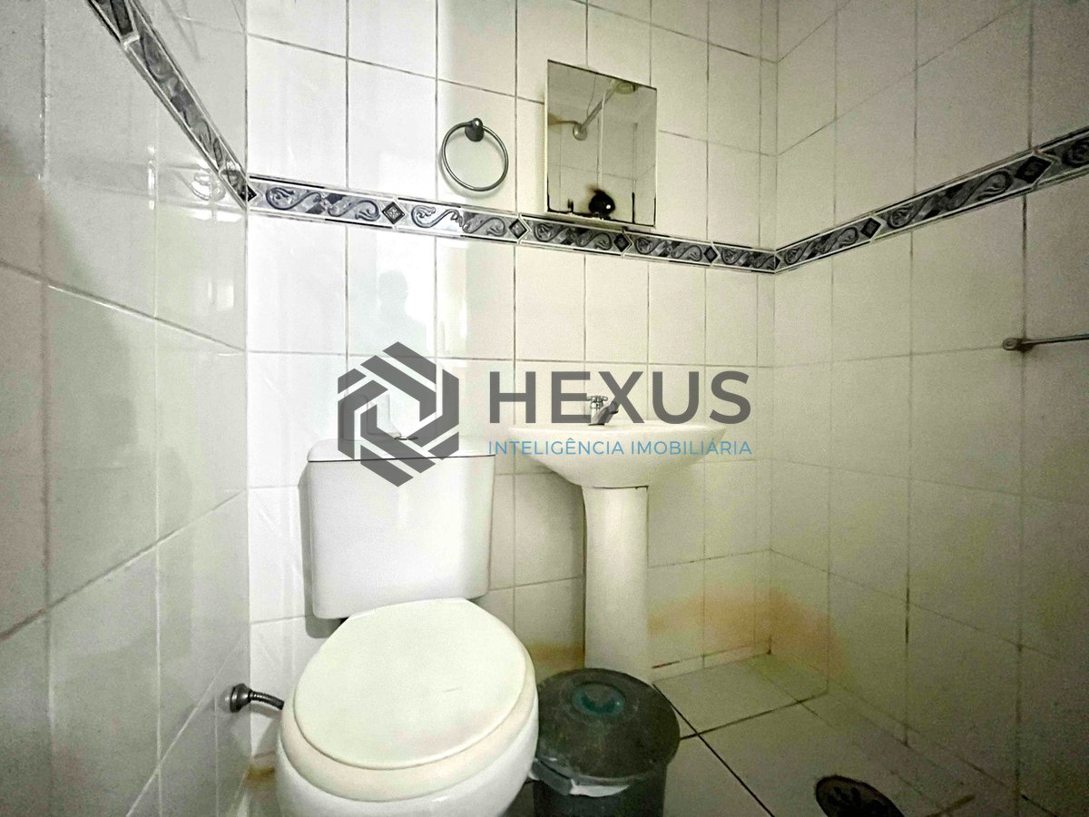Foto 21 de Apartamento a uma quadra da Praia das Pitangueiras, Guaruja