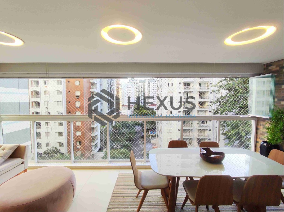 Foto 15 de Apartamento reformado com varanda gourmet e lazer, predio novo, na Praia das Pitangueiras, Guaruja