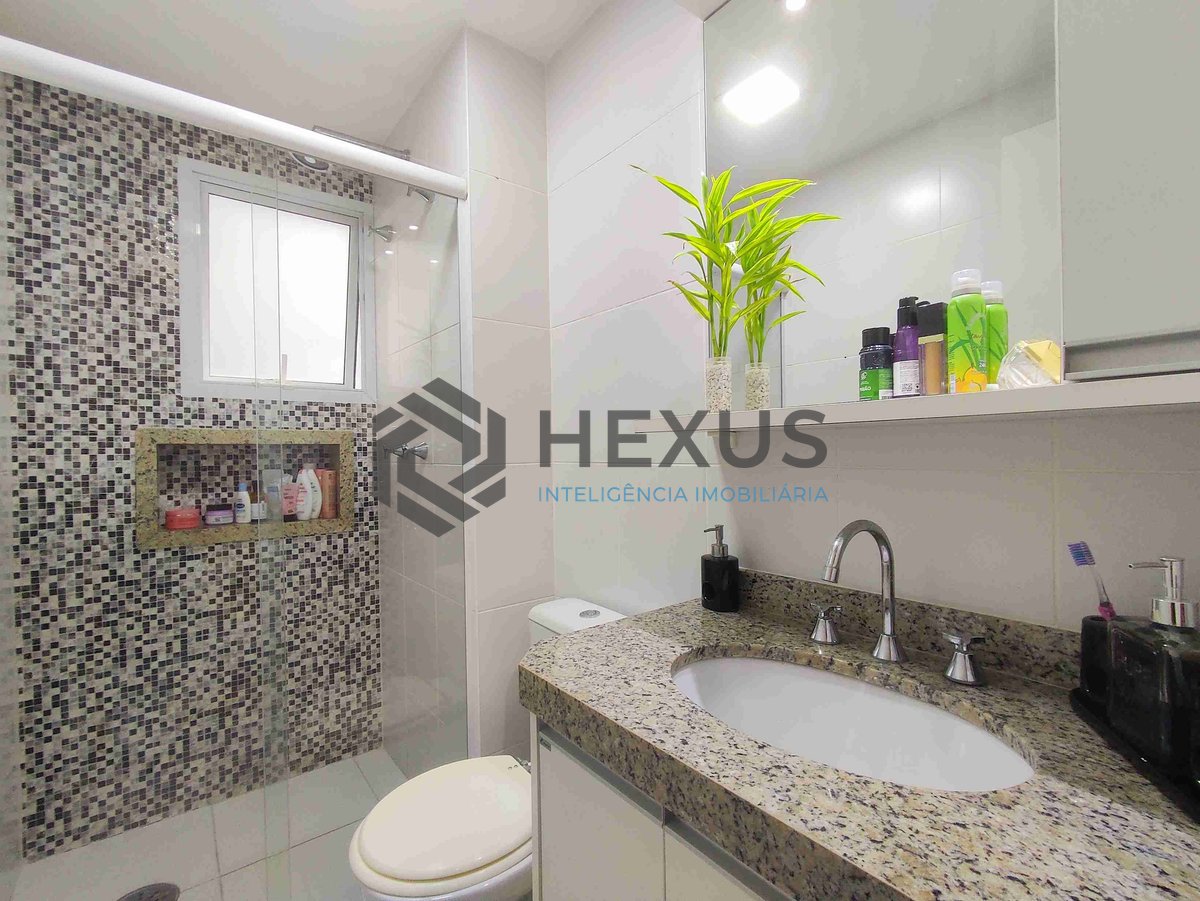 Foto 16 de Apartamento reformado com varanda gourmet e lazer, predio novo, na Praia das Pitangueiras, Guaruja