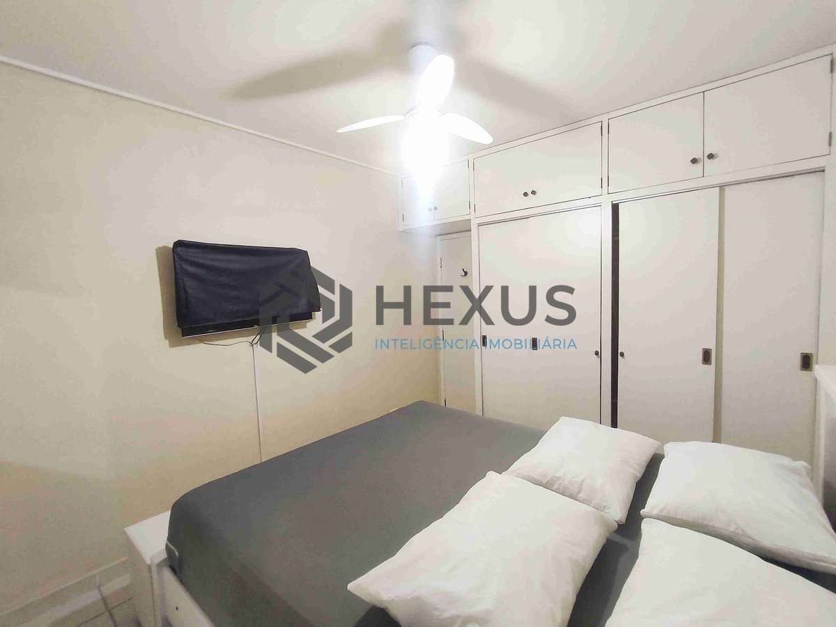 Foto 12 de Apartamento mobiliado na quadra mar da Praia das Pitangueiras, Guaruja