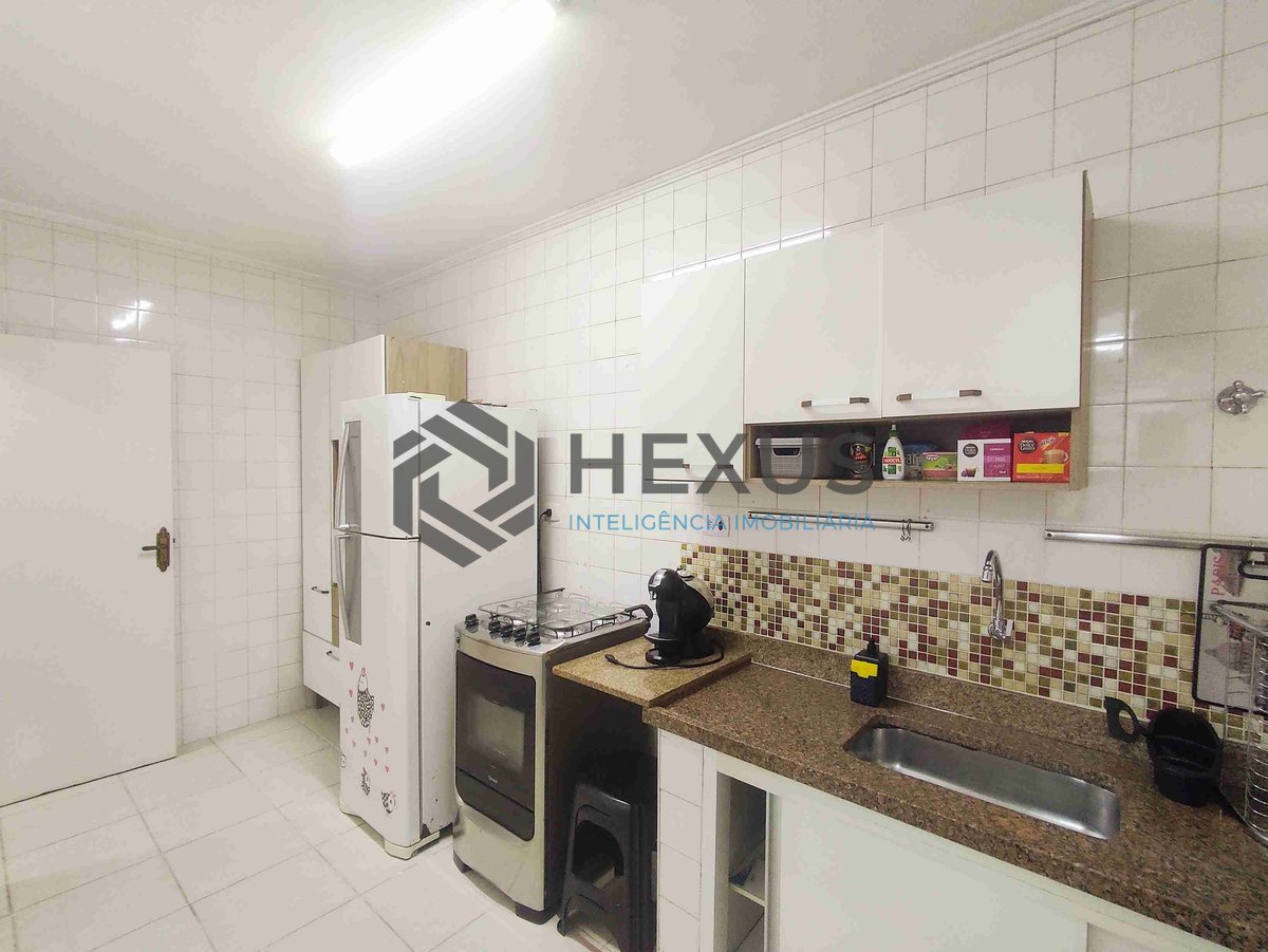 Foto 18 de Apartamento mobiliado na quadra mar da Praia das Pitangueiras, Guaruja