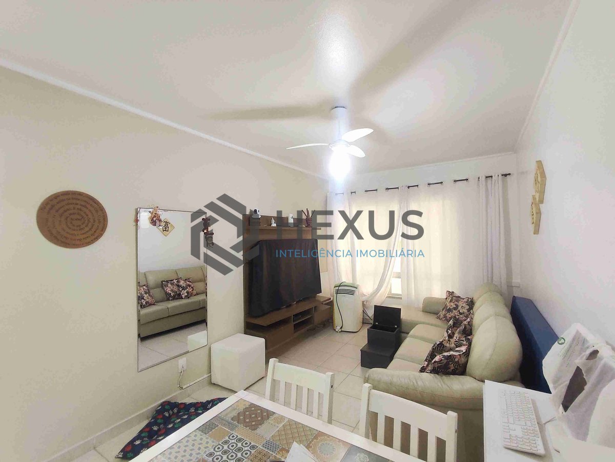 Foto 3 de Apartamento mobiliado na quadra mar da Praia das Pitangueiras, Guaruja