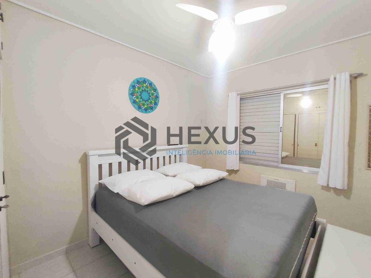 Foto 10 de Apartamento mobiliado na quadra mar da Praia das Pitangueiras, Guaruja