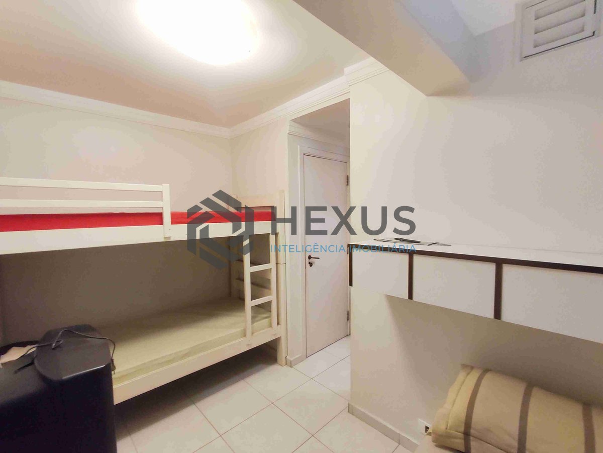 Foto 13 de Apartamento reformado com varanda e lazer na beira mar da Praia das Asturias, Guaruja