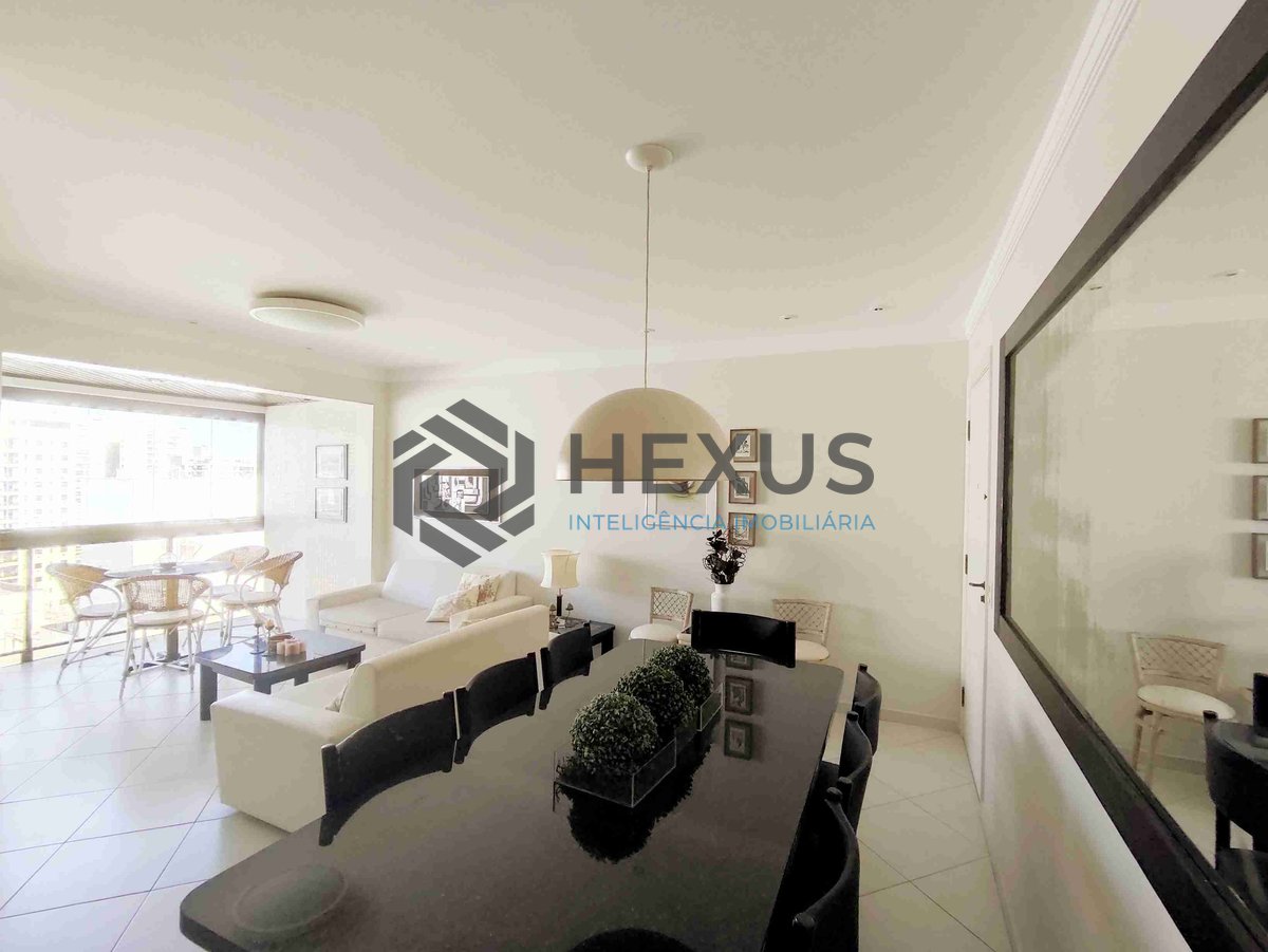 Foto 4 de Apartamento reformado com varanda e lazer na beira mar da Praia das Asturias, Guaruja