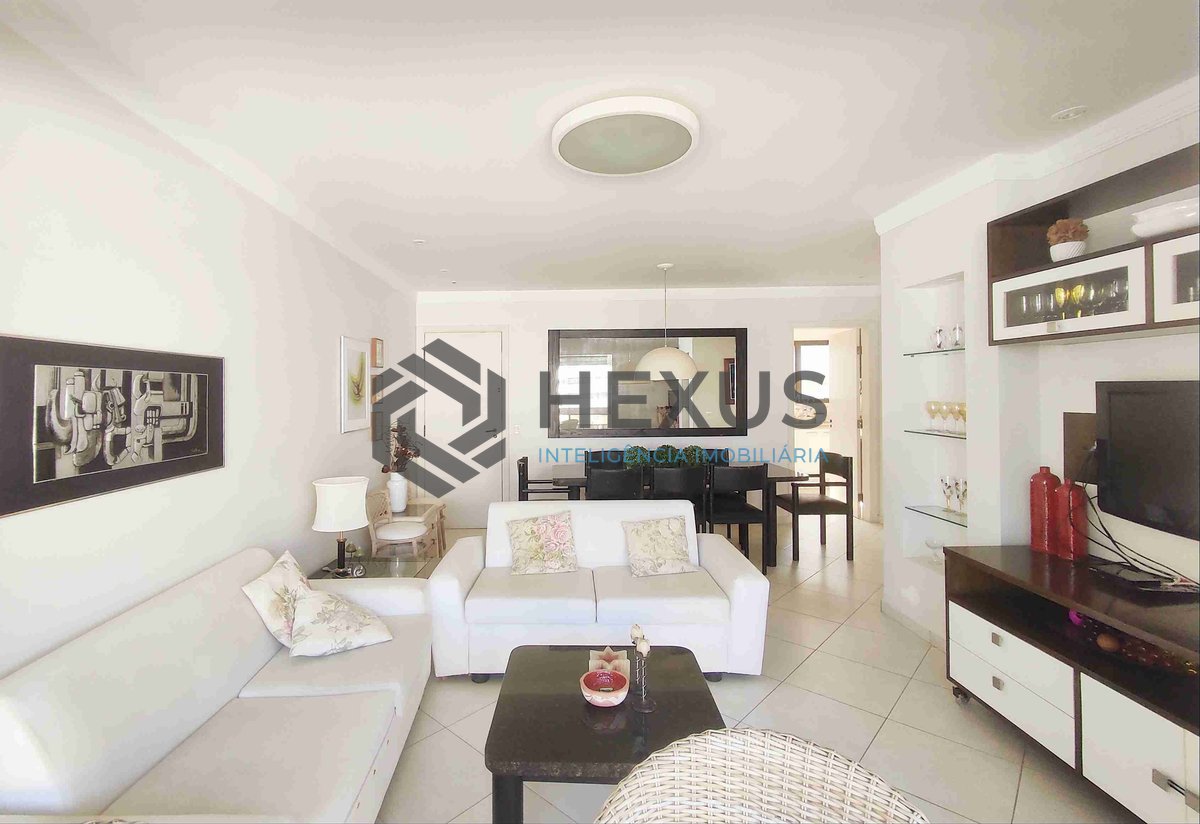 Foto 8 de Apartamento reformado com varanda e lazer na beira mar da Praia das Asturias, Guaruja