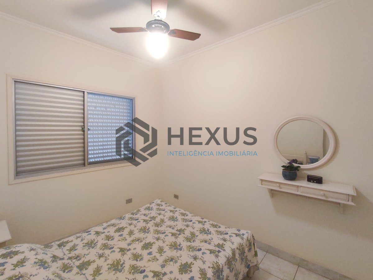 Foto 11 de Apartamento com vista livre, mobiliado, uma quadra da Praia das Asturias, Guaruja | Hexus