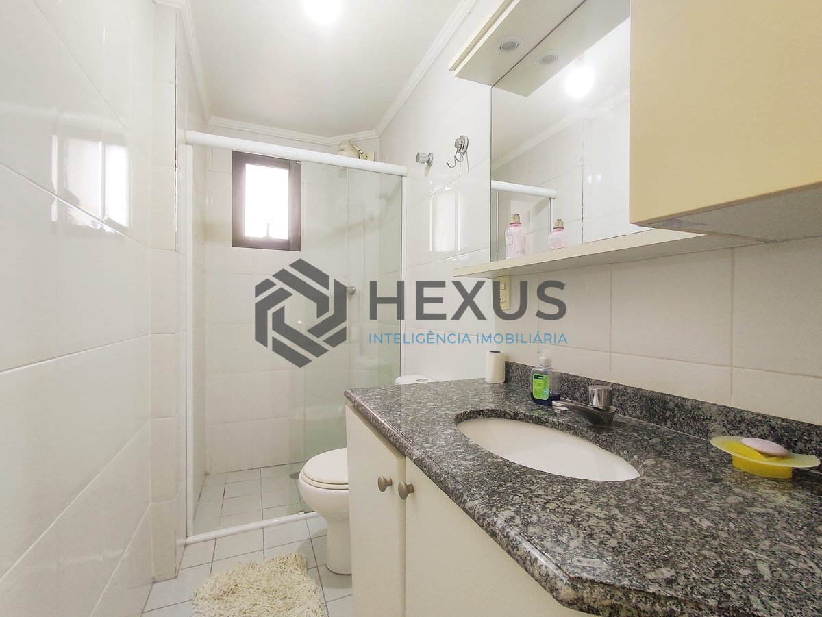 Foto 10 de Apartamento frente mar com varanda, vista mar, lazer na Praia das Asturias, Guaruja | Hexus