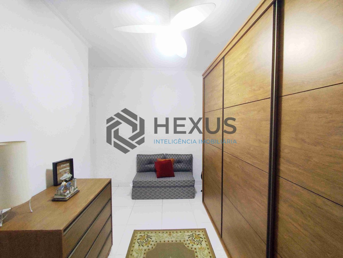 Foto 13 de Apartamento com varanda e vista livre na Praia das Astúrias, Guarujá-SP - 2 Quartos, 1 Vaga | Hexus Inteligência Imobiliária