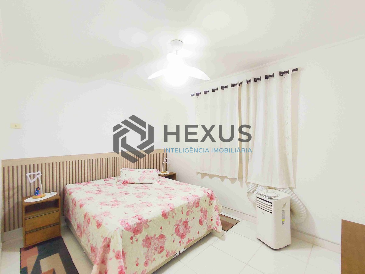 Foto 15 de Apartamento com varanda e vista livre na Praia das Astúrias, Guarujá-SP - 2 Quartos, 1 Vaga | Hexus Inteligência Imobiliária