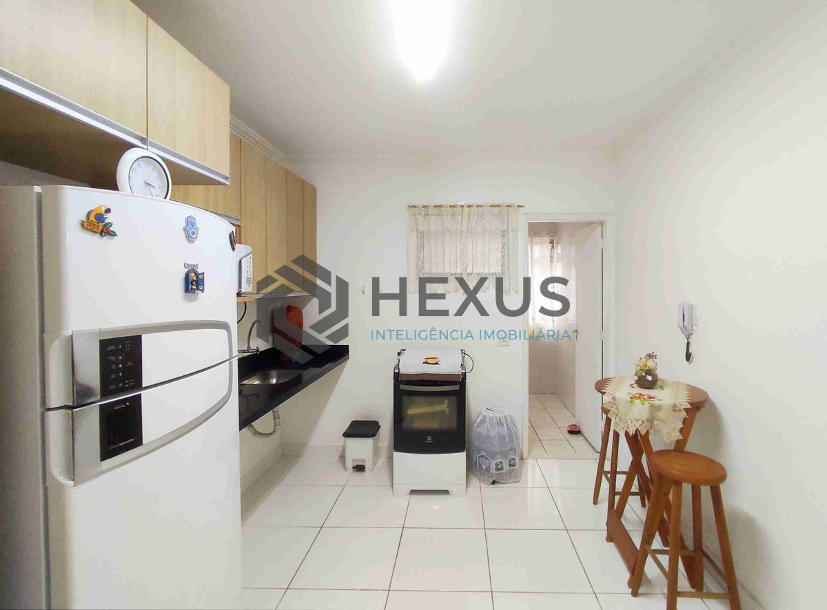 Foto 20 de Apartamento com varanda e vista livre na Praia das Astúrias, Guarujá-SP - 2 Quartos, 1 Vaga | Hexus Inteligência Imobiliária