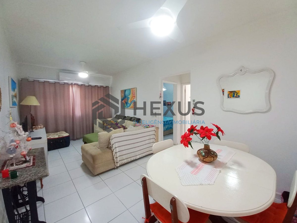 Foto 2 de Apartamento reformado na Praia das Asturias, Guaruja