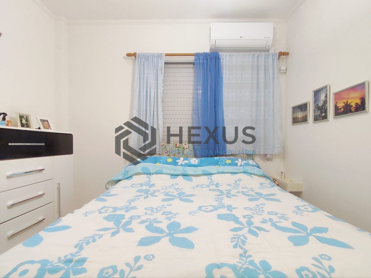 Foto 12 de Apartamento reformado na Praia das Asturias, Guaruja
