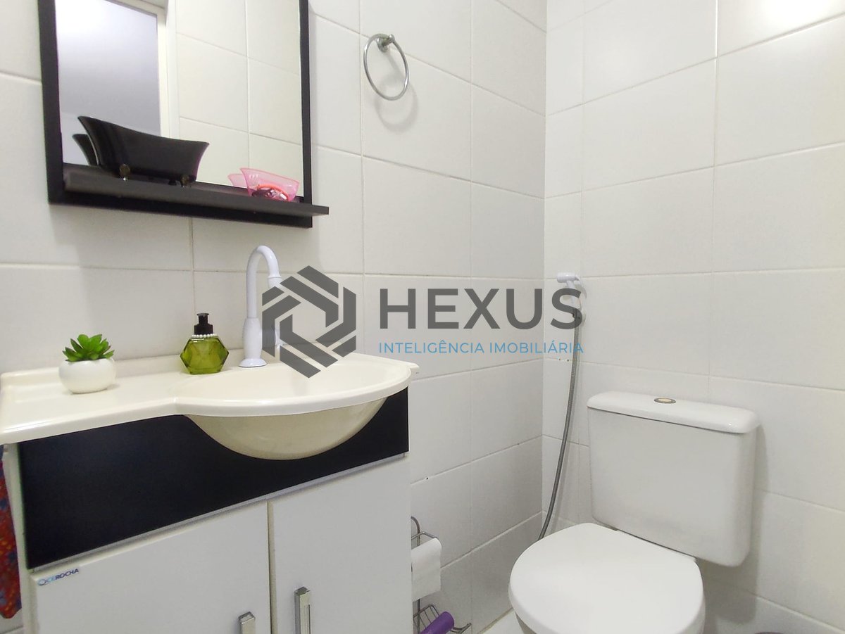 Foto 14 de Apartamento reformado na Praia das Asturias, Guaruja