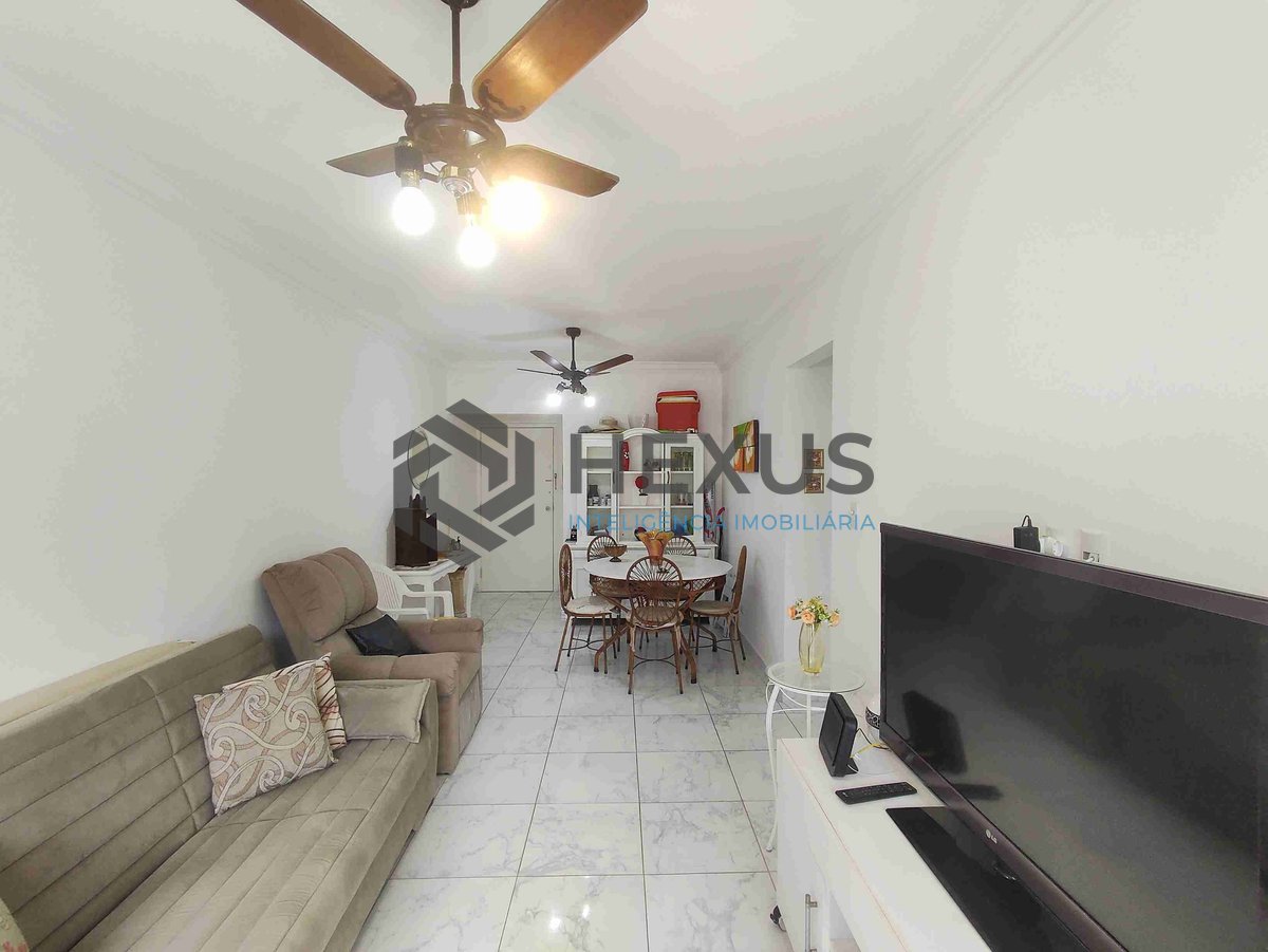 Foto 6 de Apartamento com varanda e vista livre, duas quadras da Praia das Pitangueiras, Guaruja