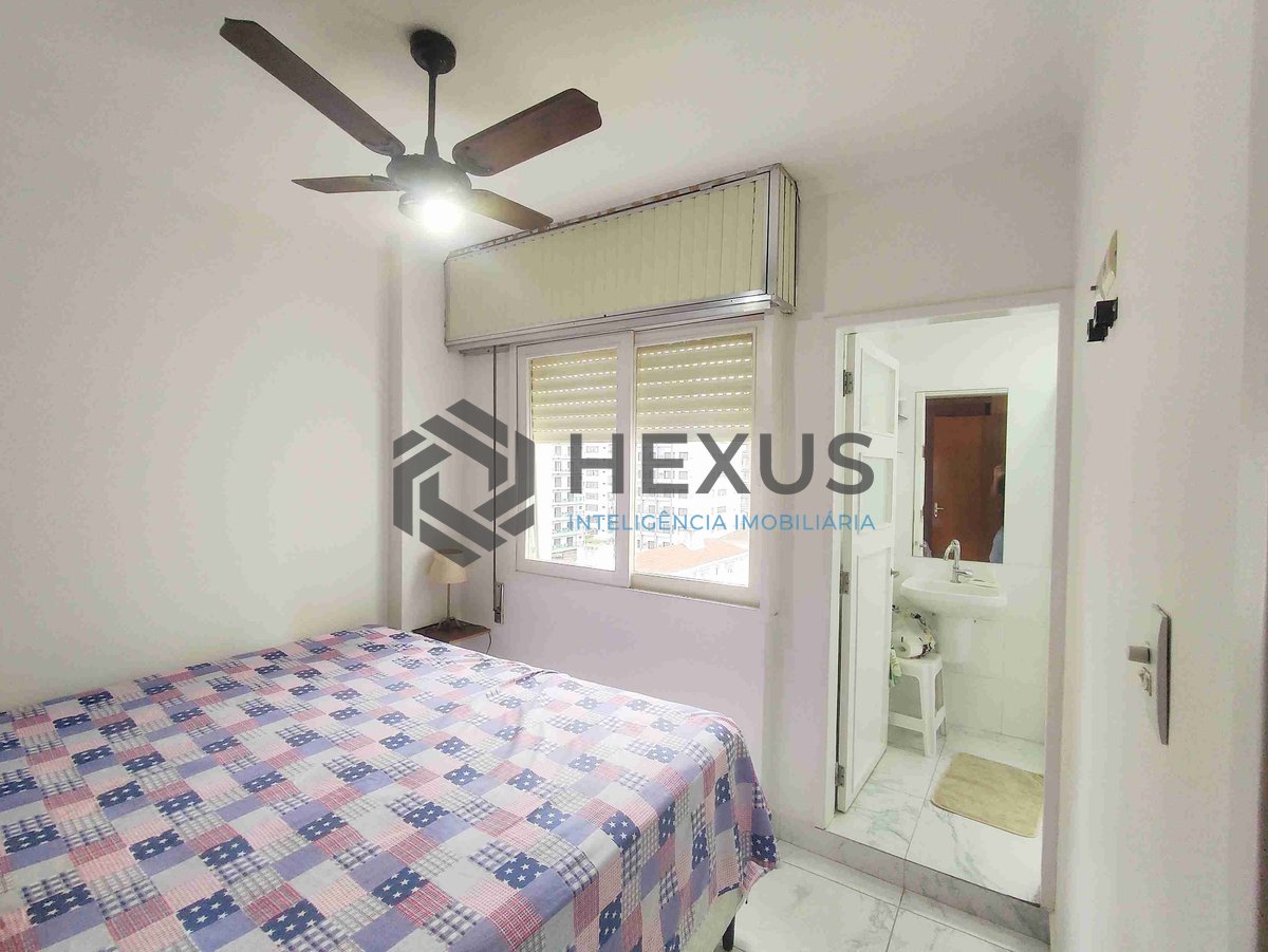 Foto 10 de Apartamento com varanda e vista livre, duas quadras da Praia das Pitangueiras, Guaruja