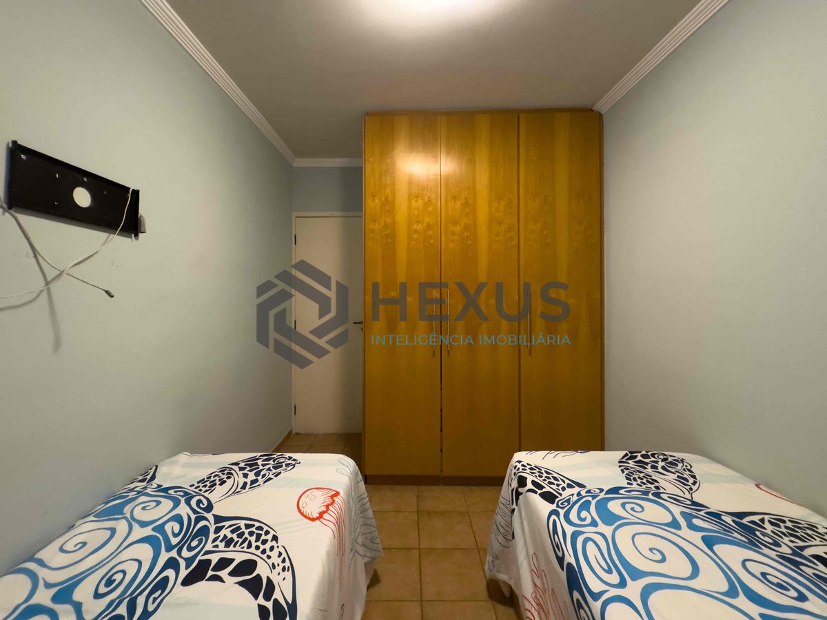 Foto 20 de Apartamento com varanda e lazer na beira mar da Praia das Pitangueiras, Guaruja